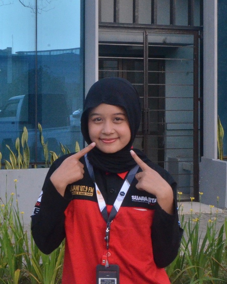Lyra Aulia